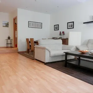 Downtown, Cozy In Apartment